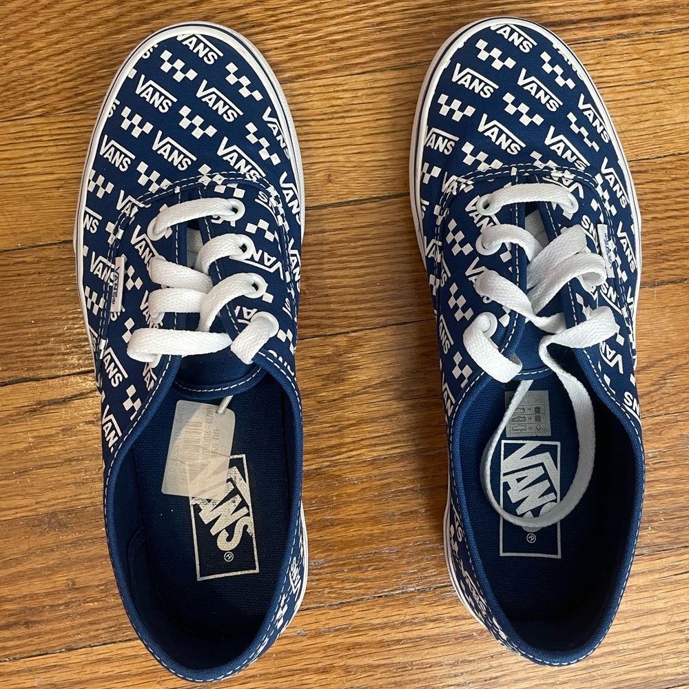 Vans Big Kids Shoes - Picture 2 of 10